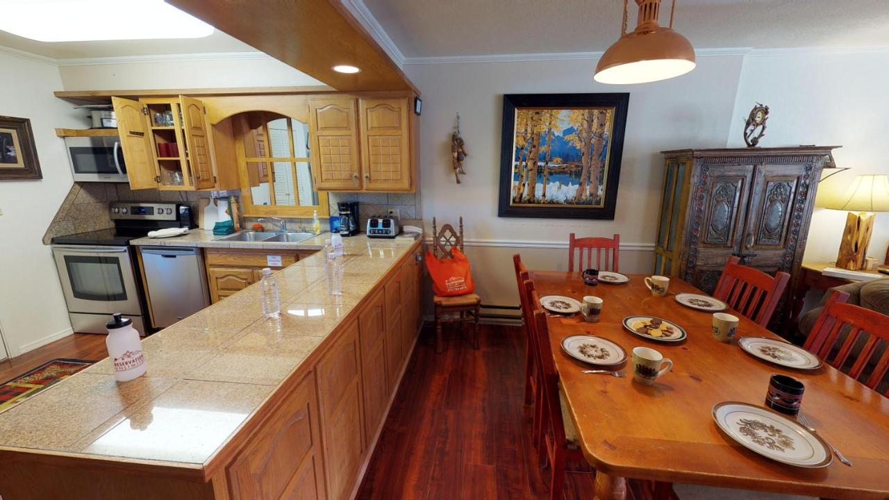 Claim Jumper 8 Townhouse With High Speed Wifi Apartment Red River Luaran gambar